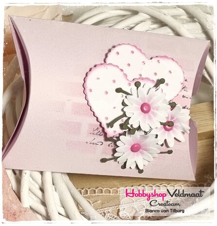 CraftEmotions Die - pillow box Card A5 box