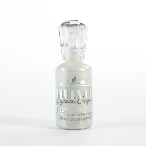 Nuvo &bull; Crystal drops Ivory seashell 675N